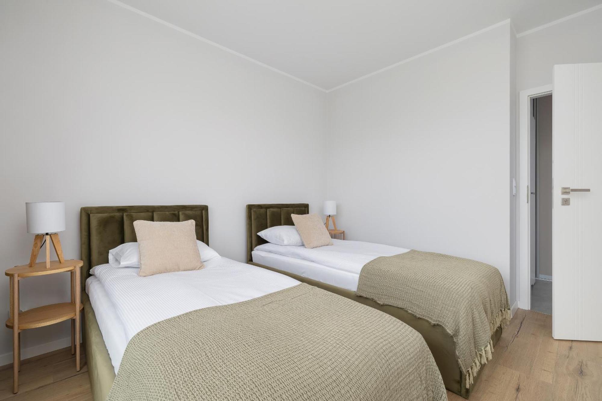 Stylowy Apartament Z Dwiema Sypialniami Balkonem I Parkingiem By Noclegi Renters Katowice Eksteriør bilde